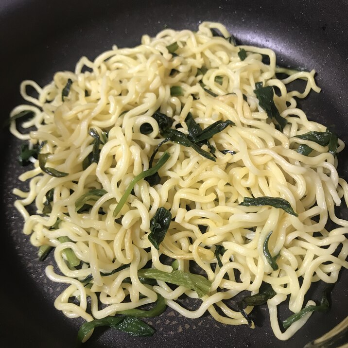 手作り麺つゆで食べる！ニラ焼きそば